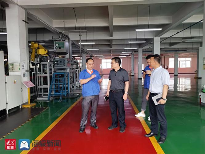 青岛市工业和信息化局局长卞成调研乾运高科新材料公司
