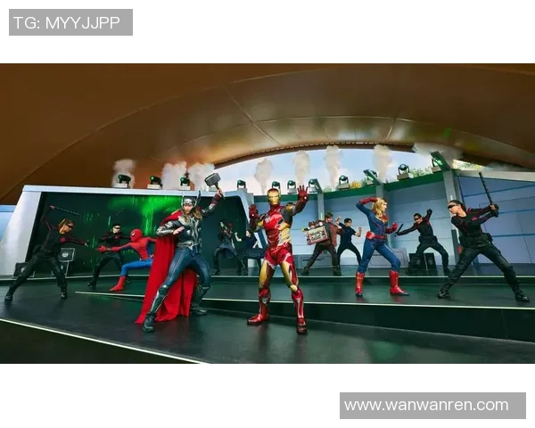 足球球星与漫威超级英雄联动形象揭秘展现球场与电影世界的跨界魅力