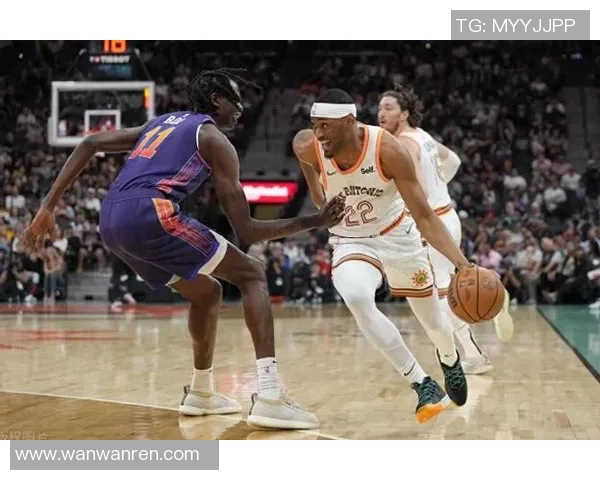 足球球星恶搞整人趣味事件全程揭秘让你笑到停不下来